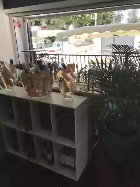 Le restaurant - O' coquillages Chez Benoit - Saint-Cyr-sur-Mer - restaurant a faire SAINT-CYR-SUR-MER
